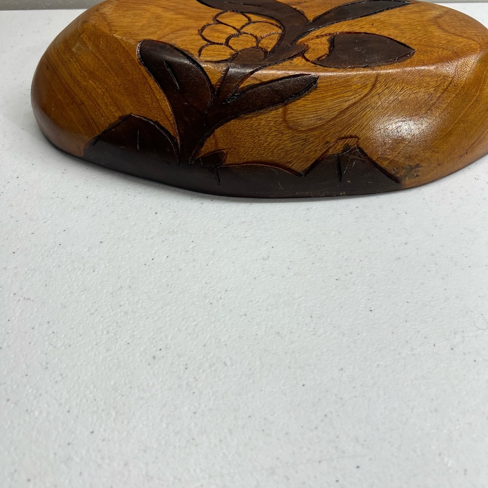 Carved wood serving bowl monkey pod 5 compartments 12x 7x 2 Inches - Picture 3 of 11